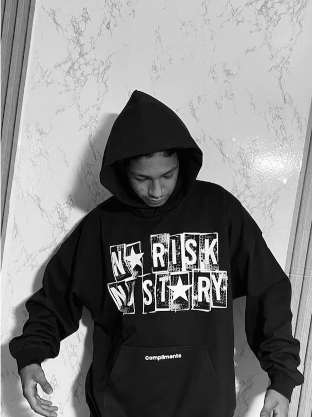 Green Graphic Hoodie with 'No Risk No Story' Print